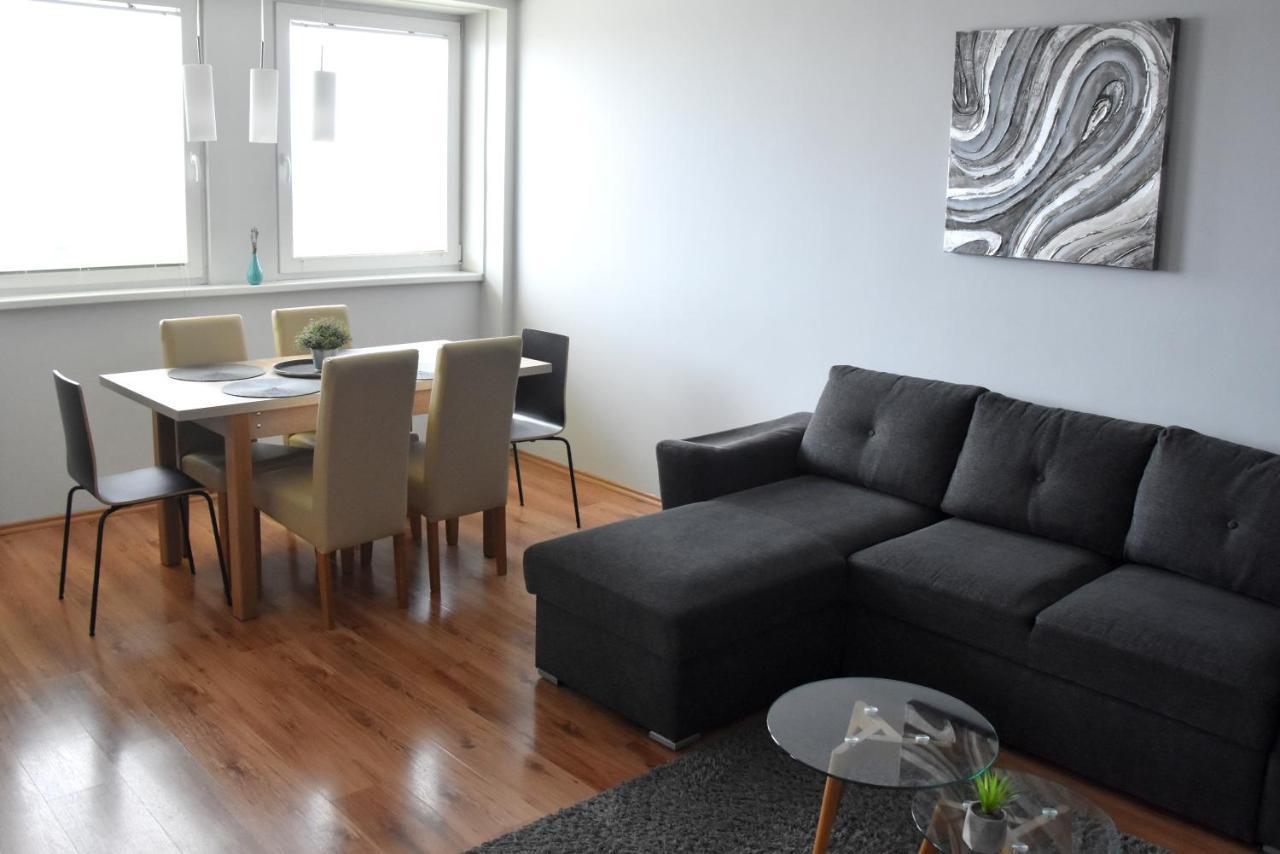 Panorama View Apartment ヴェスプレーム エクステリア 写真