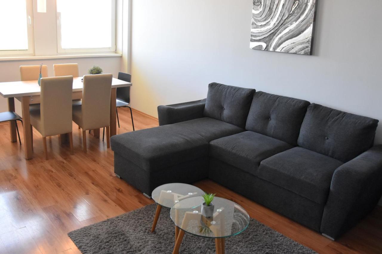 Panorama View Apartment ヴェスプレーム エクステリア 写真
